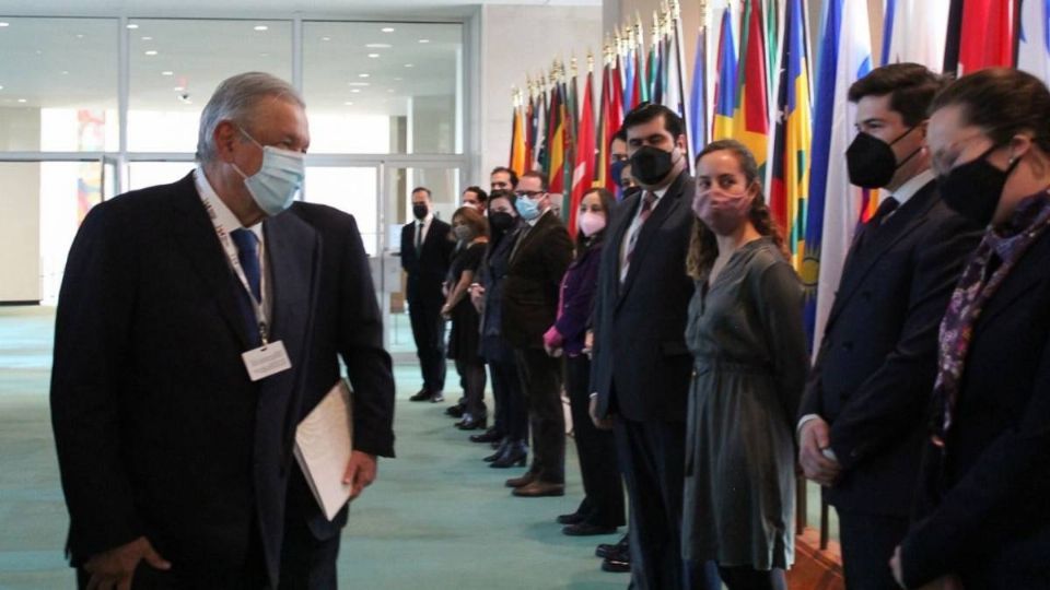 Sheinbaum invita a Ernestina Godoy a contender por el Senado tras no ser ratificada como fiscal