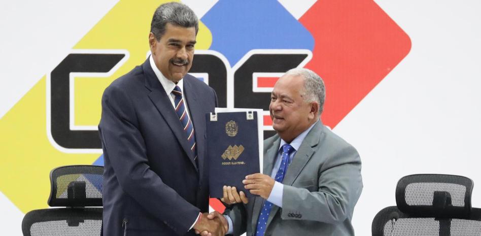 El CNE de Venezuela proclama presidente a Maduro tras las elecciones
